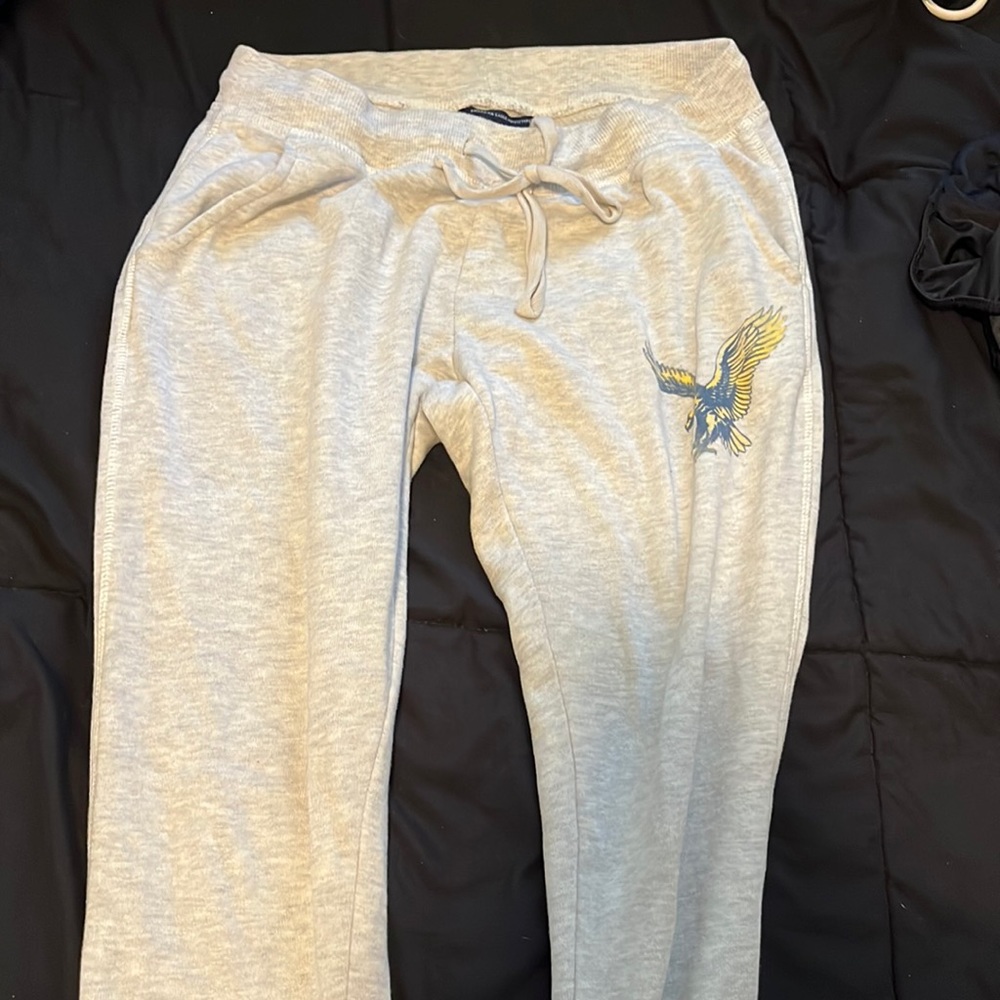 American Eagle Joggers